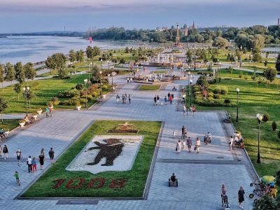 Однодневная экскурсия из Москвы "Ярославская прогулка с круизом в Толгский монастырь
