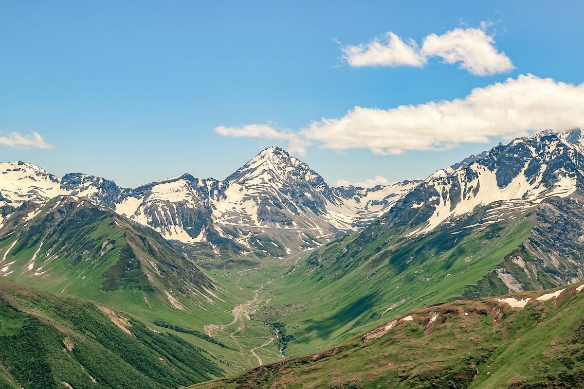 Солнечная Осетия (заезд по пятницам)